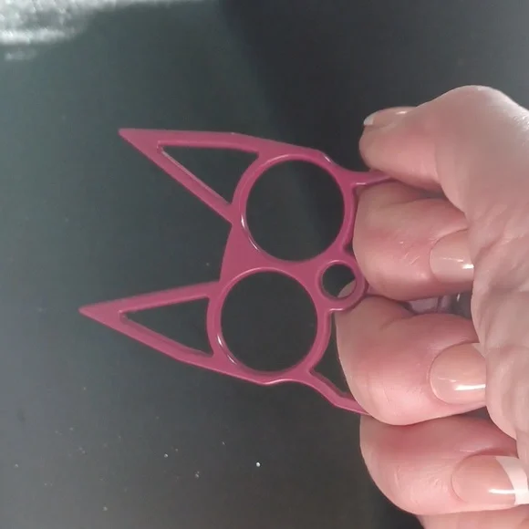 Safety kittypup keychain MAGENTA - Picture 3 of 4